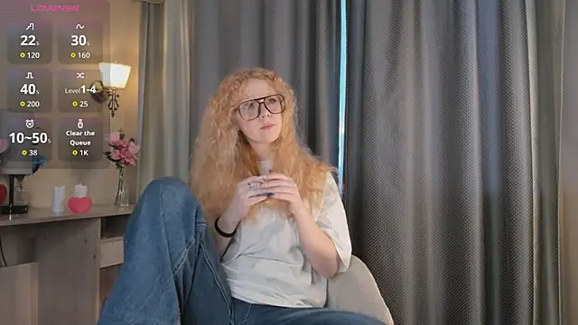 AmalElway online show from 03-10-26, 11:04