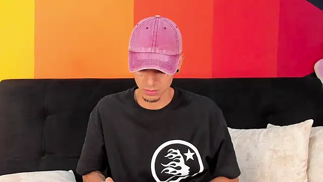 Snapshot of Anghell_BC chatting on 03-08-26, 02:04 Anghell BC online show from 03-08-26, 02:04