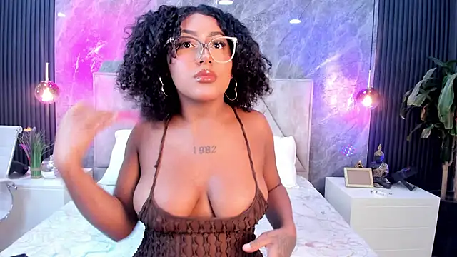 Emma Dancer online show from 04-24-26, 12:18