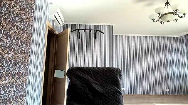 poly princess online show from 03-20-26, 09:36