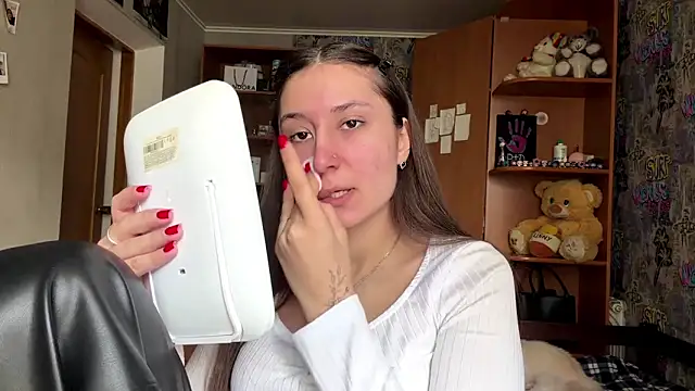 poly princess online show from 04-29-26, 10:19