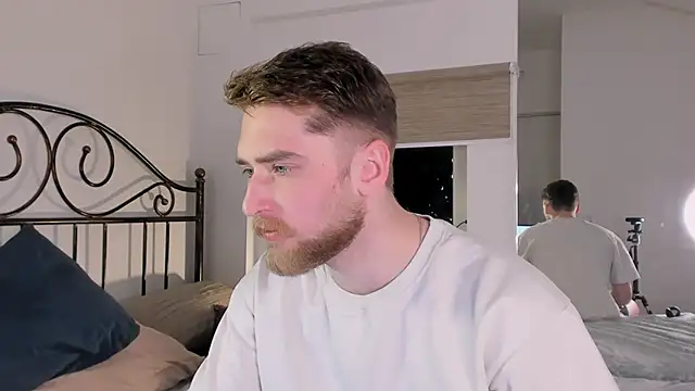 Dexter Raze online show from 04-11-26, 07:45