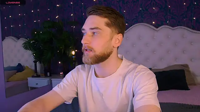 Dexter Raze online show from 04-23-26, 06:58