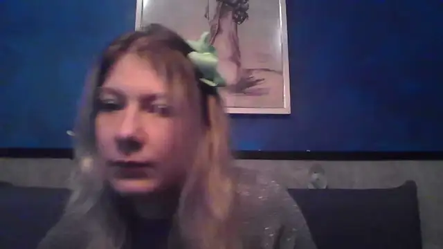 Snapshot of Foxy_Bright chatting on 03-08-26, 12:42 Foxy Bright online show from 03-08-26, 12:42