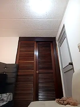 Snapshot of Samantha1_Rosse01 chatting on 03-04-26, 03:51 Samantha1 Rosse01 online show from 03-04-26, 03:51