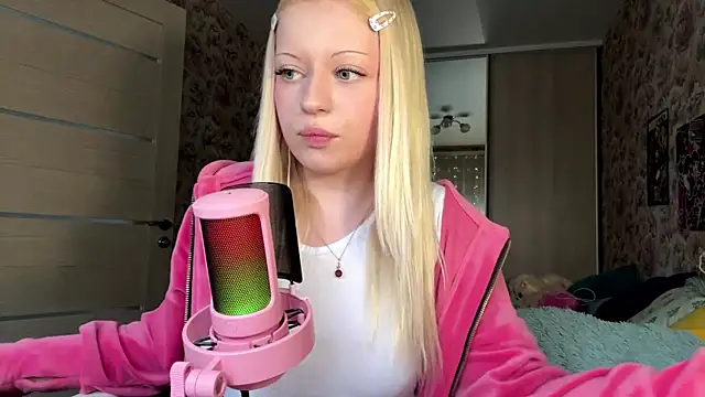 JeneeBIanks online show from 02-24-26, 11:41