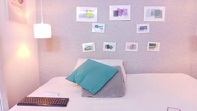 Snapshot of nina_bae chatting on 03-04-26, 08:04 nina bae online show from 03-04-26, 08:04