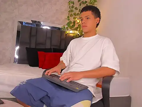 PATRIICKMILLER online show from 03-03-26, 03:07