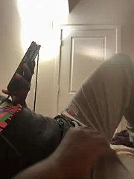 makeherfeelg online show from 02-22-26, 04:24