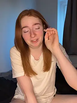 HoneyBunny18 online show from 04-20-26, 06:09