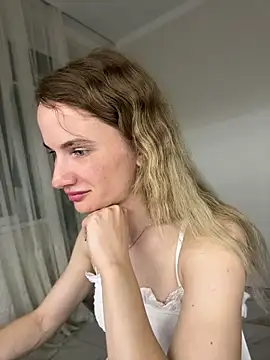 AinyrVixxen online show from 04-21-26, 09:28