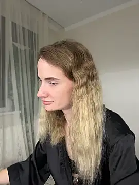 AinyrVixxen online show from 04-23-26, 09:39