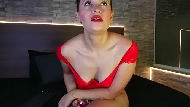 zenda Biancha online show from 04-21-26, 11:49