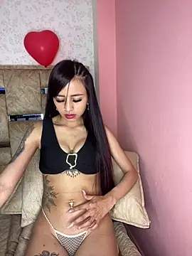 Lauraaa pink18 online show from 03-08-26, 03:54