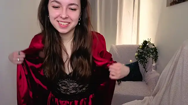 BellaThery online show from 05-15-26, 05:25