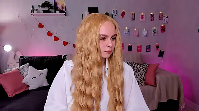 VivienAllen online show from 03-03-26, 09:15