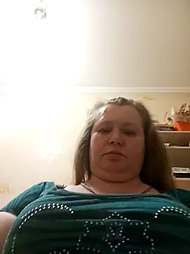 Snapshot of KiraStanton chatting on 05-08-26, 11:43 KiraStanton online show from 05-08-26, 11:43