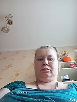 Snapshot of KiraStanton chatting on 05-22-26, 03:35 KiraStanton online show from 05-22-26, 03:35