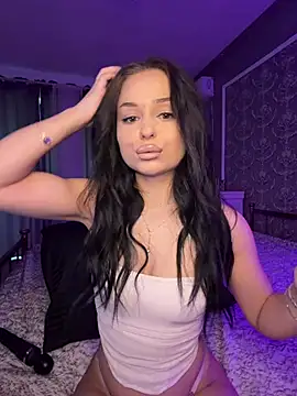 Snapshot of Olivia_Noor chatting on 05-17-26, 04:58 Olivia Noor online show from 05-17-26, 04:58