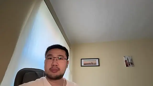 jasonryu2025 online show from 04-19-26, 09:41