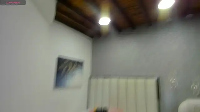 Ambarr Moon  online show from 04-28-26, 07:30