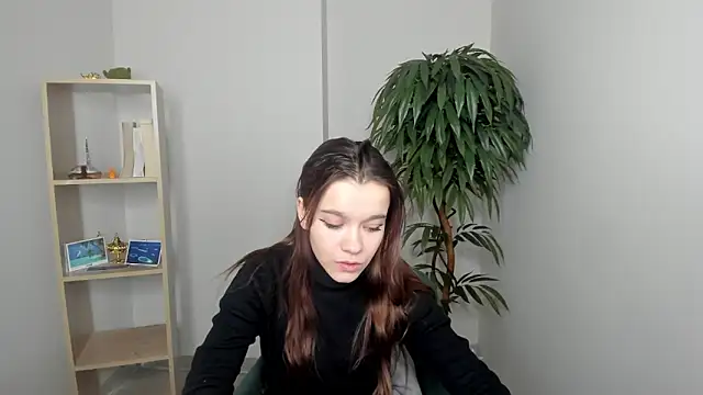 LouanneBrant online show from 02-22-26, 07:08