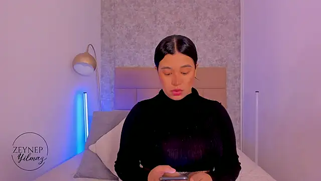 ZeynepYilmaz online show from 04-08-26, 09:26