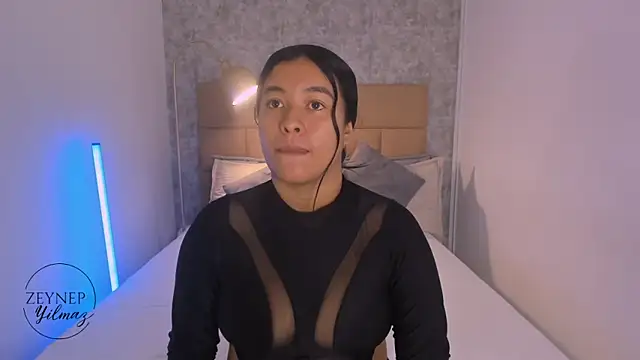 ZeynepYilmaz online show from 04-19-26, 08:33