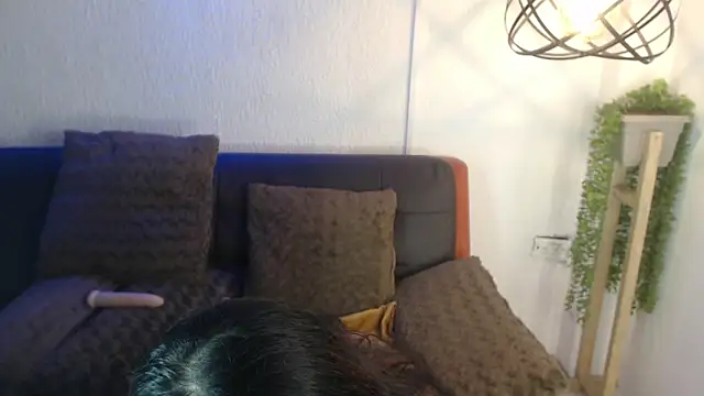 milk chloe  online show from 03-30-26, 12:39