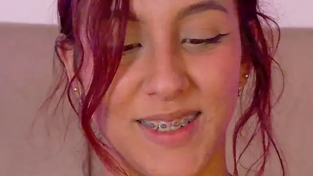Snapshot of JenniferGreco chatting on 04-28-26, 02:27 JenniferGreco online show from 04-28-26, 02:27