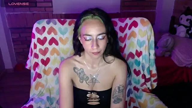 Snapshot of _samantha342 chatting on 03-10-26, 12:59 samantha342 online show from 03-10-26, 12:59