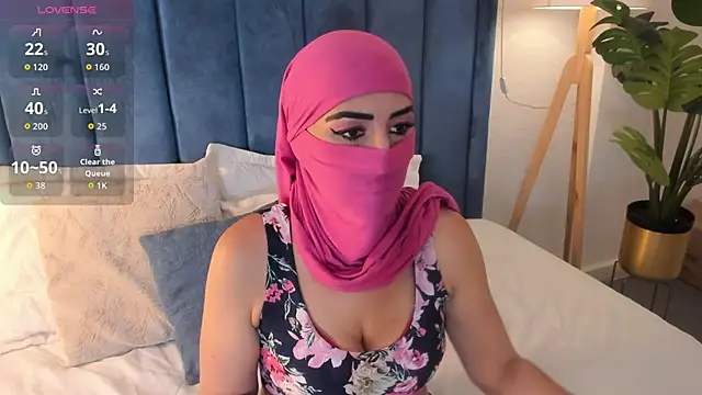  jamiila online show from 04-11-26, 05:39