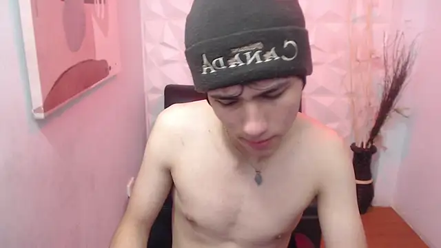 Snapshot of Stich_23 chatting on 03-07-26, 01:52 Stich 23 online show from 03-07-26, 01:52