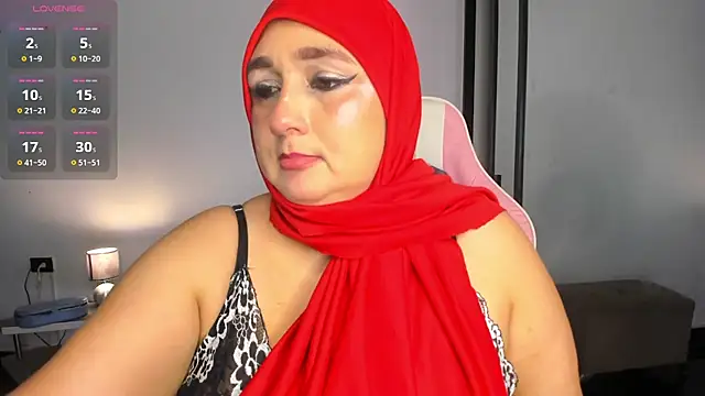 HijabiMilff online show from 06-02-26, 02:52
