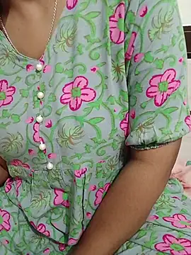 Queenlipx online show from 03-01-26, 05:04