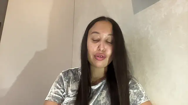 Dana 005 online show from 03-28-26, 07:57