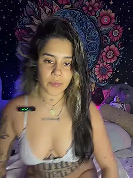 Snapshot of QueenNatt chatting on 03-03-26, 08:48 QueenNatt online show from 03-03-26, 08:48