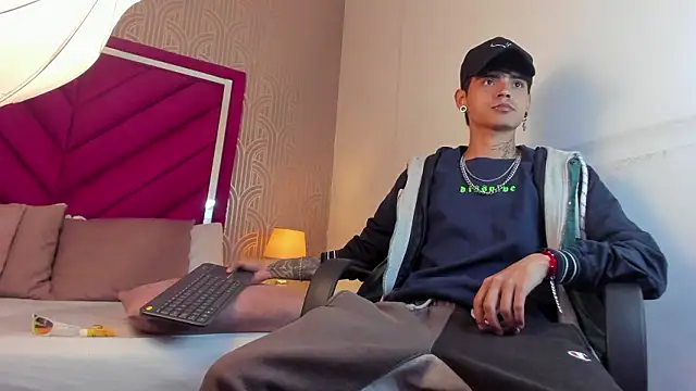 Dominic Foxx online show from 02-26-26, 12:37