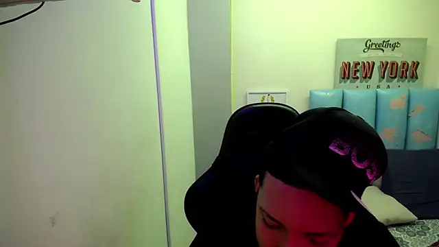 Street poemm  online show from 04-22-26, 07:59