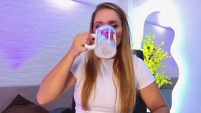 Sophie Rousses online show from 03-09-26, 01:15