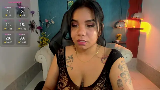 Elizabeth Suan  online show from 03-14-26, 11:48