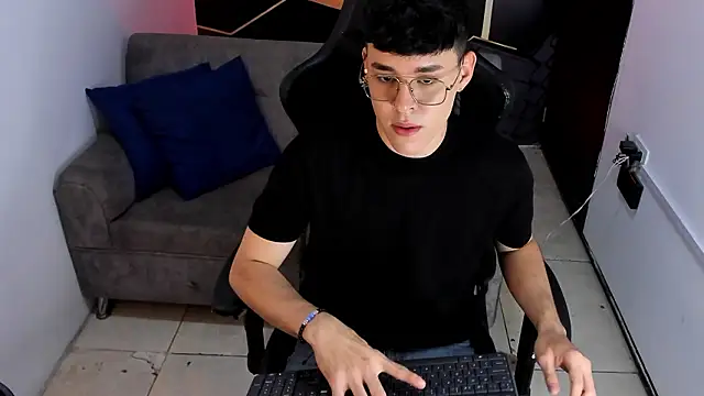 IanBlake  online show from 03-03-26, 08:48