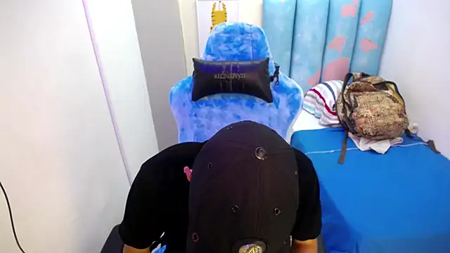 Houston bby  online show from 02-28-26, 08:32