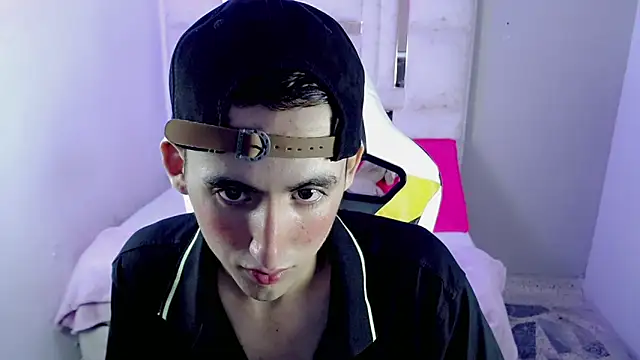 Houston bby  online show from 03-05-26, 08:16