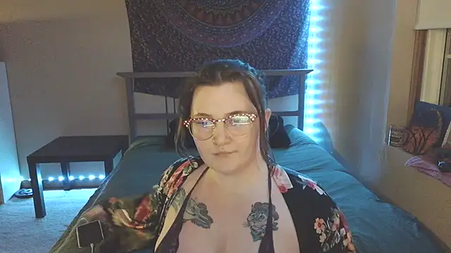 VelvetVixenXOX online show from 03-12-26, 01:23