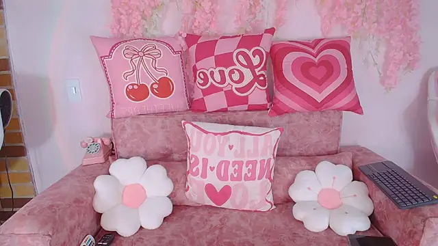 Snapshot of Ana__grace chatting on 05-11-26, 04:29 Ana grace online show from 05-11-26, 04:29