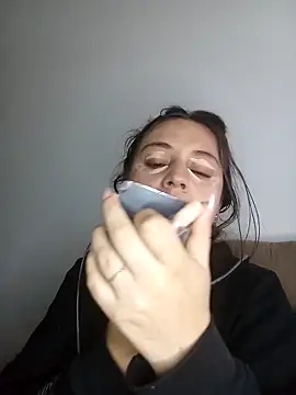 Ana  arms online show from 03-31-26, 11:54