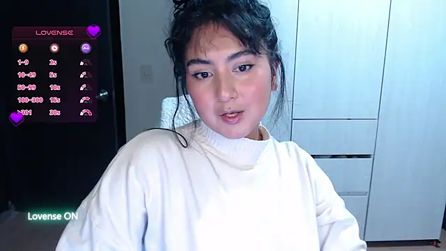 zakura ania online show from 03-12-26, 04:40