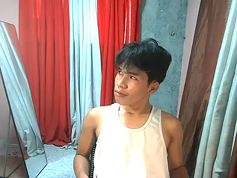 Snapshot of Nick_cummer12 chatting on 03-07-26, 07:16 Nick cummer12 online show from 03-07-26, 07:16