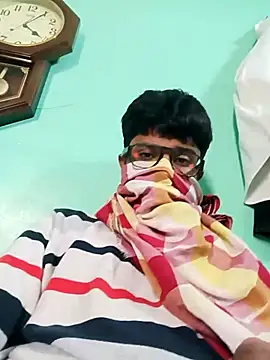 Snapshot of shadowisdeath5 chatting on 03-13-26, 10:44 shadowisdeath5 online show from 03-13-26, 10:44